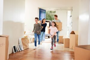 Hoe leeg je een familiehuis zonder stress of oplichting? De expert deelt zijn gids met regels om te volgen