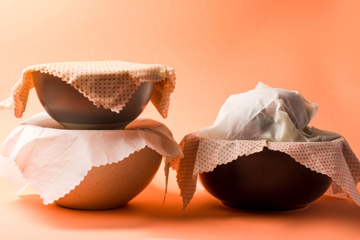 DIY: maak je eigen bijenwas voedselverpakkingen