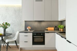 U vergist zich zeker over deze lade onder de oven — en u bent niet de enige