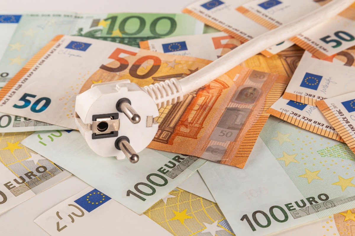 Dit toestel dat voor niets aan blijft staan kost u meer dan 350 euro per jaar