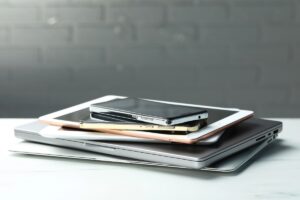 Dit kleine vergeten elektronische object bevat goud: laat het niet rondslingeren